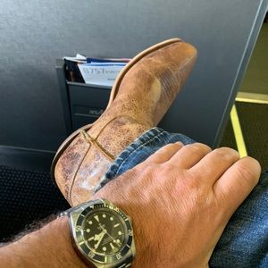 Meet your Posher, Justin t.